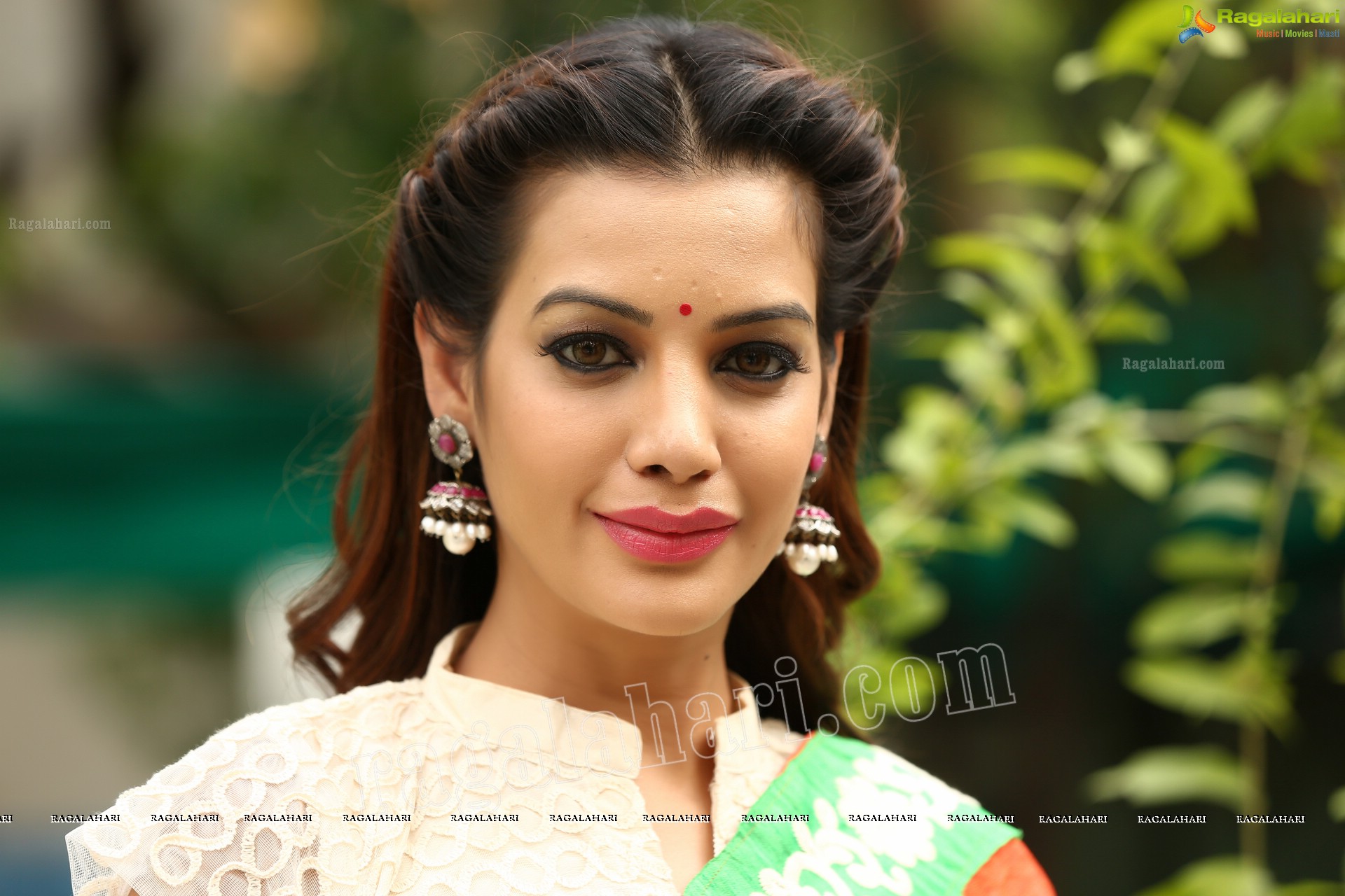 Diksha Panth (High Definition) (Exclusive)