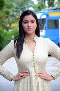 Mannara Chopra