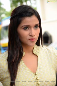 Mannara Chopra