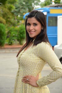 Mannara Chopra