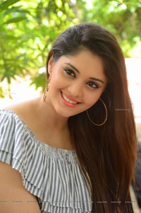 Tamil Actress Surbhi