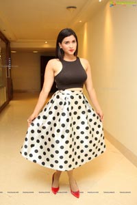 Mannara Chopra