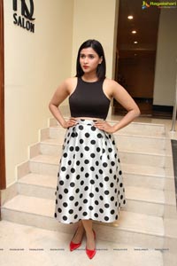 Mannara Chopra