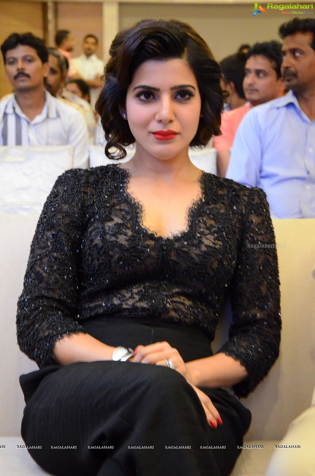 Samantha at A Aa Success Meet