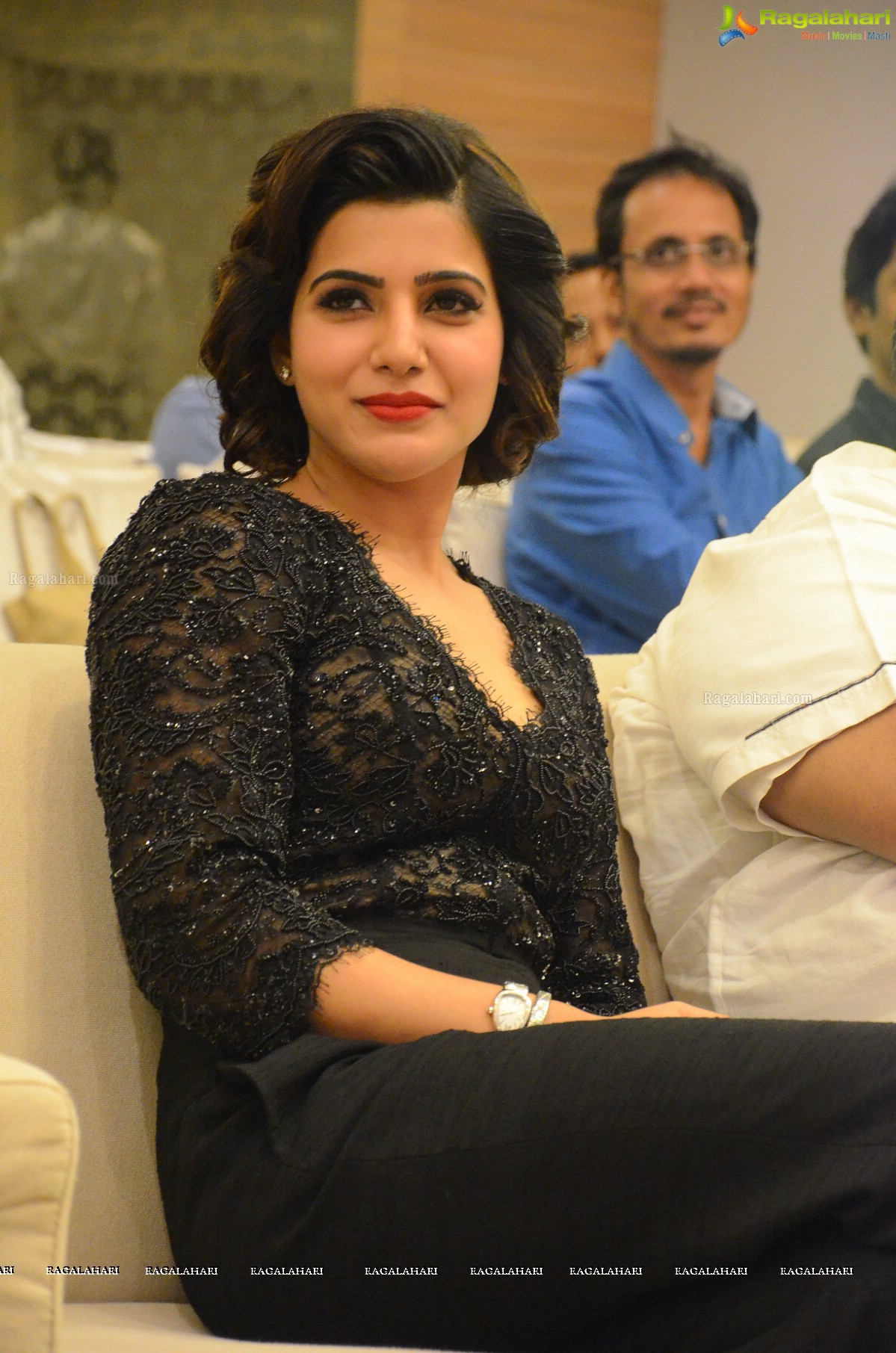 Samantha at A Aa Success Meet