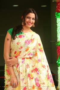 Geetha Madhuri