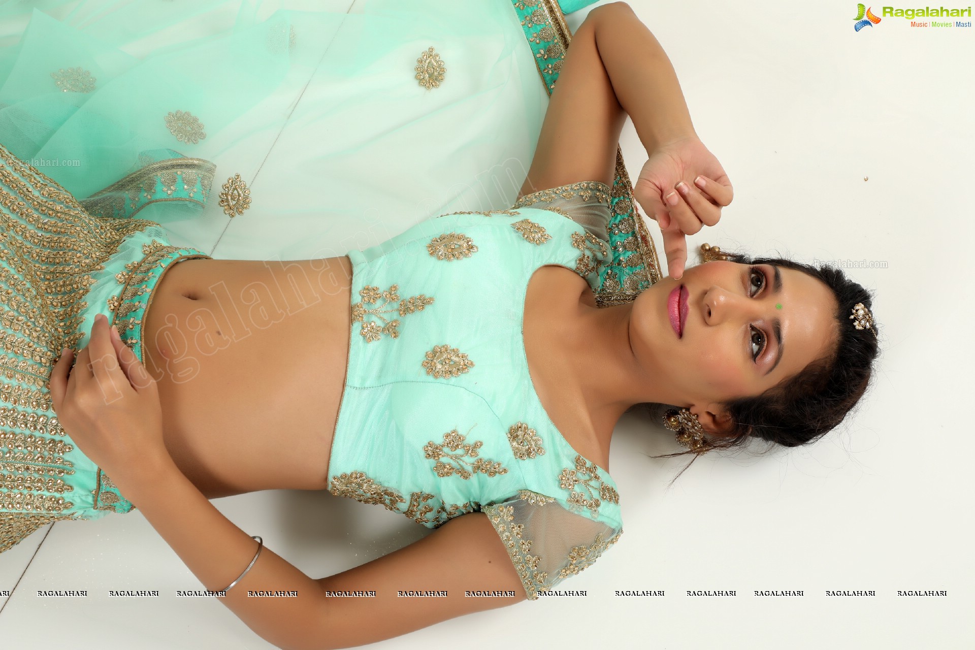 Kanika Khanna (Exclusive) - HD Gallery