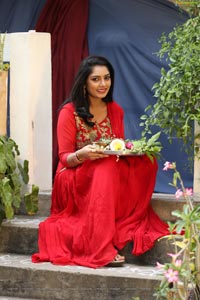 Lasya Telugu Heroine