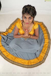 Priyanka Augustin Half Saree