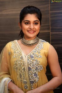 Nivetha Thomas