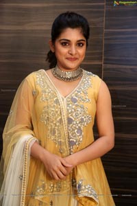 Nivetha Thomas