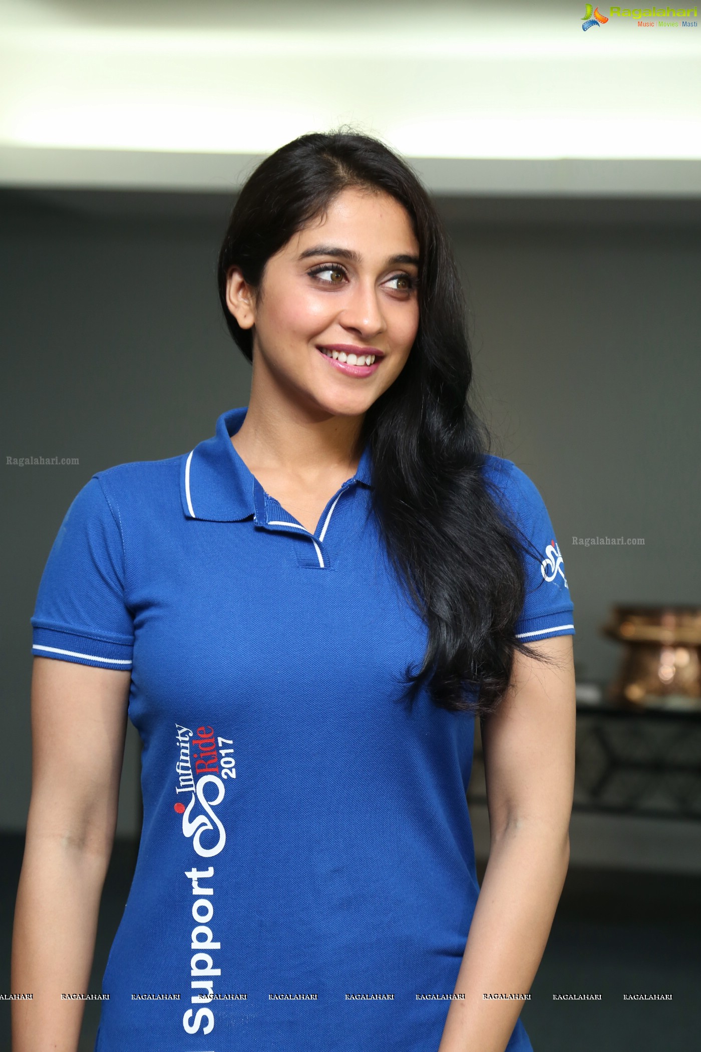 Regina Cassandra (Posters)