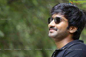 aadhi-pinisetty-marakatamani-interview