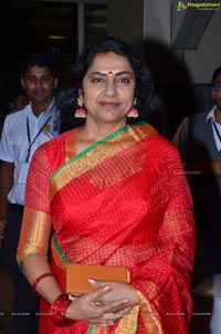 Suhasini Maniratnam