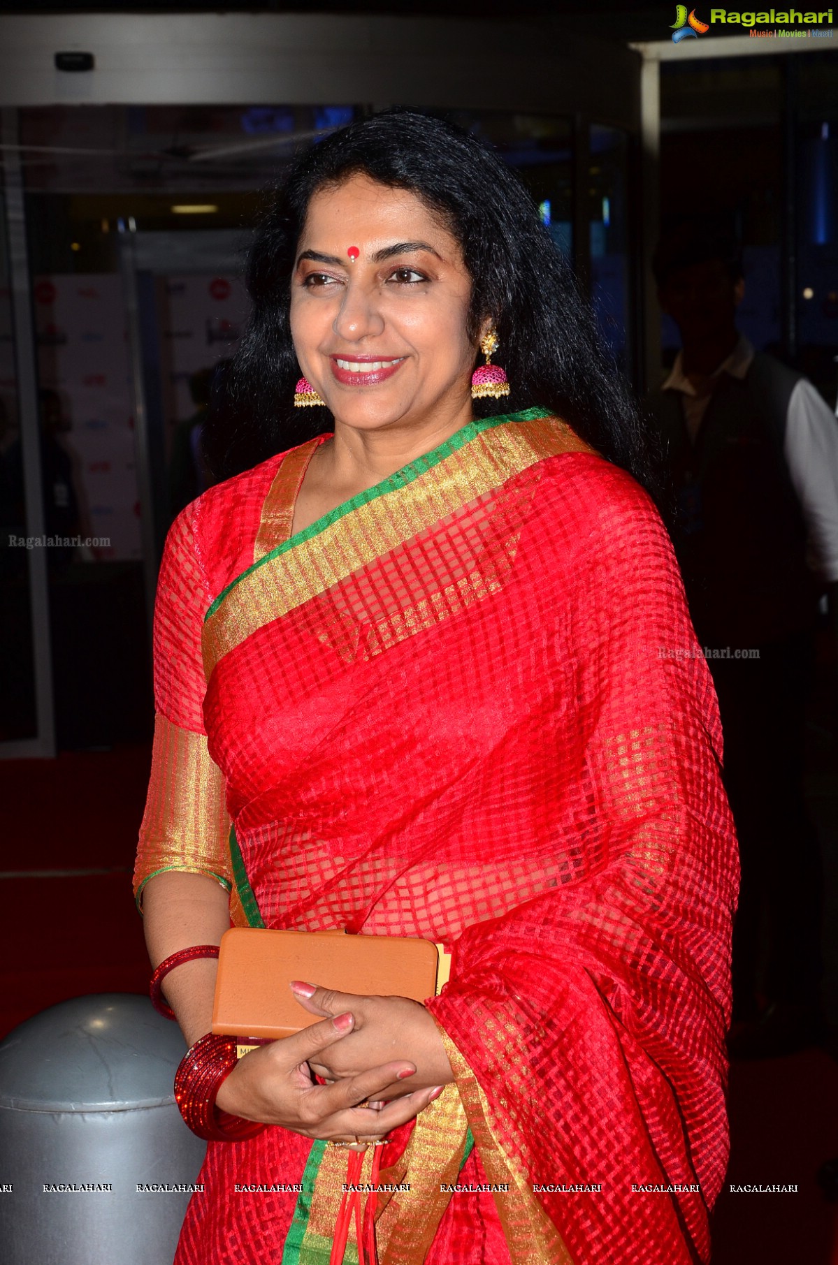 Suhasini Maniratnam