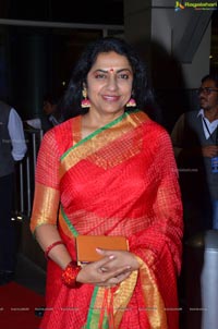 Suhasini Maniratnam