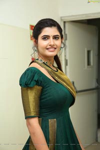 Ashima Narwal Ragalahari