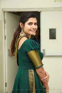 Ashima Narwal Ragalahari