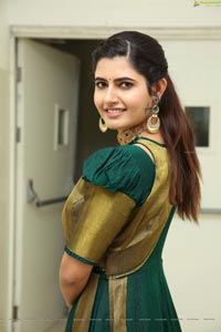 Ashima Narwal Ragalahari