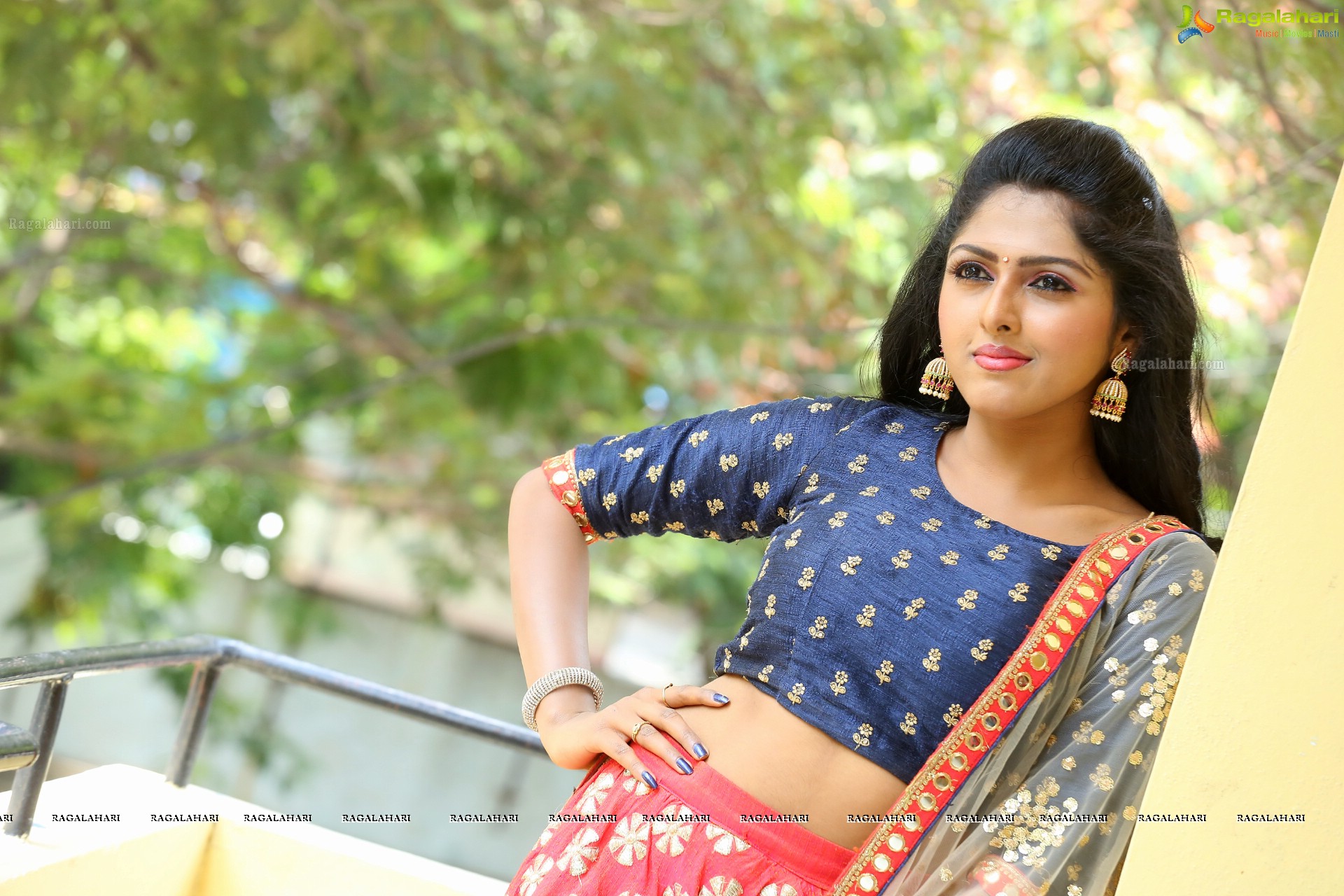 Charishma Shreekar at R U Married Audio Release (High Definition)