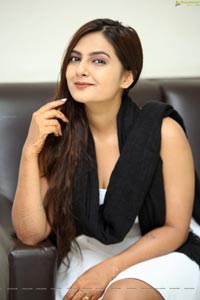 Neha Deshpande Agarwal