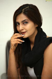 Neha Deshpande Agarwal