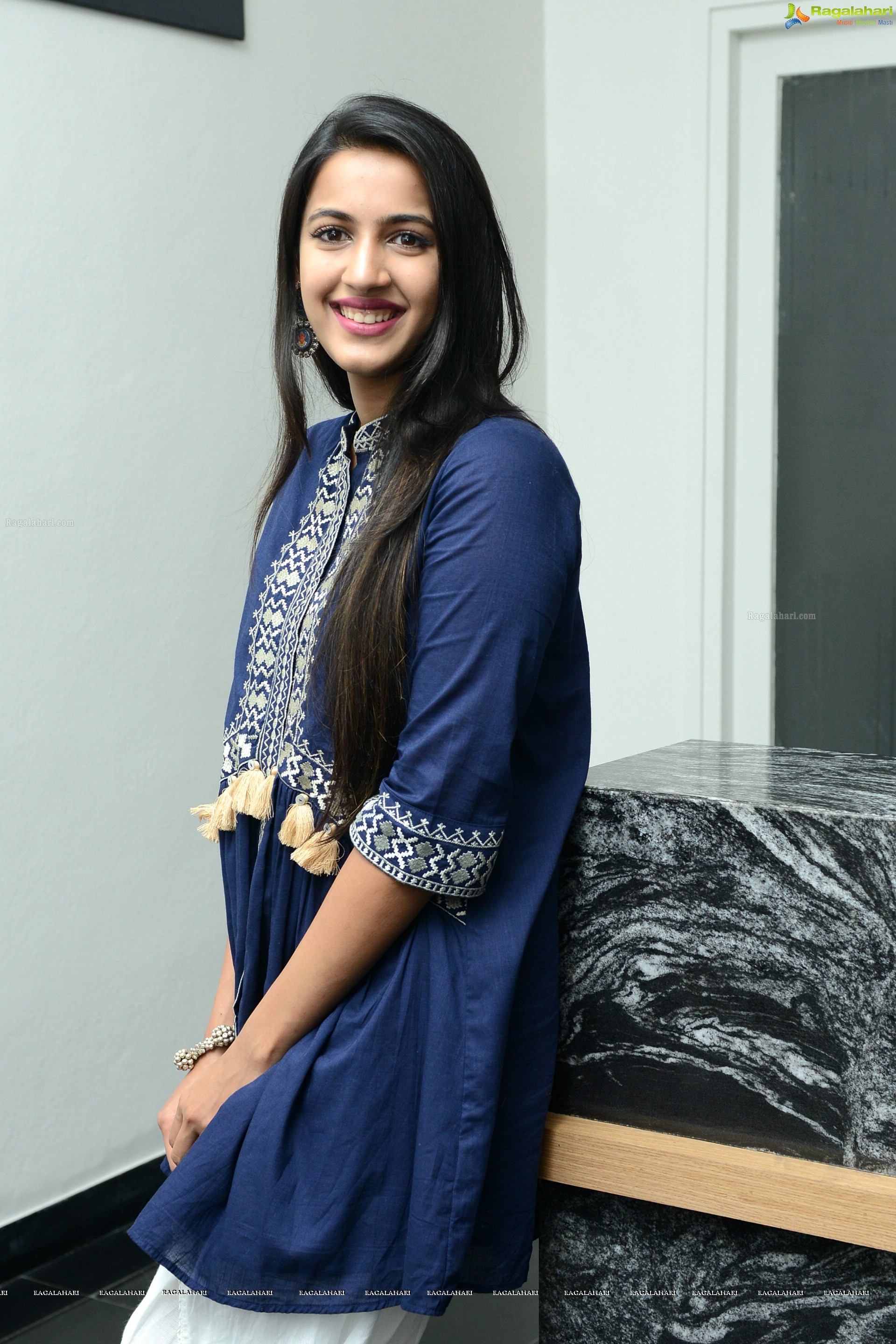 Niharika Konidela at Nirvana Cinemas Production No 1 (High Definition)