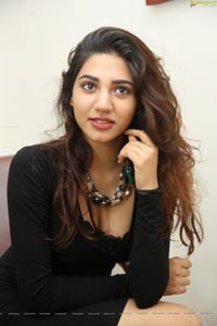 Sonakshi Singh Rawat Ragalahari