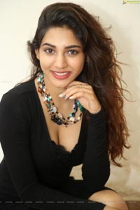 Sonakshi Singh Rawat Ragalahari