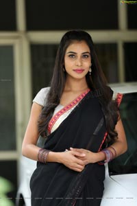 Sanjana Anne In Black Saree