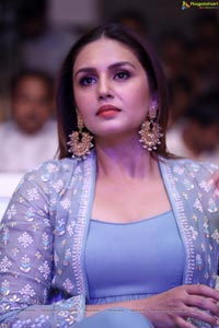 Huma Qureshi Kaala