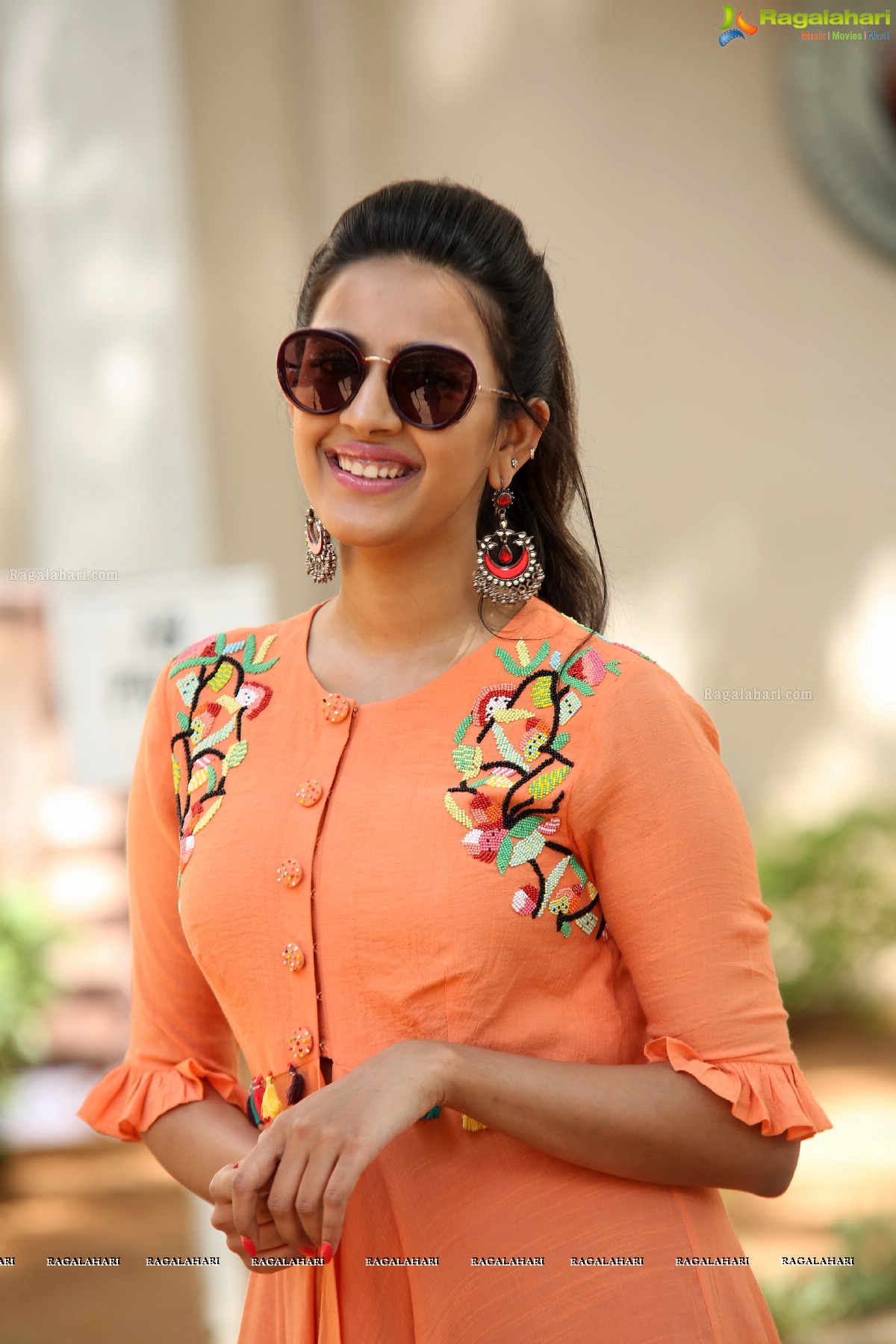 Niharika Konidela at Happy Wedding Trailer Launch