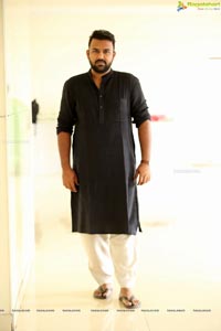 Tharun Bhascker Dhaassyam Photos