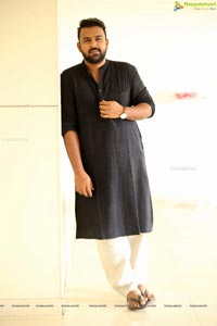 Tharun Bhascker Dhaassyam Photos