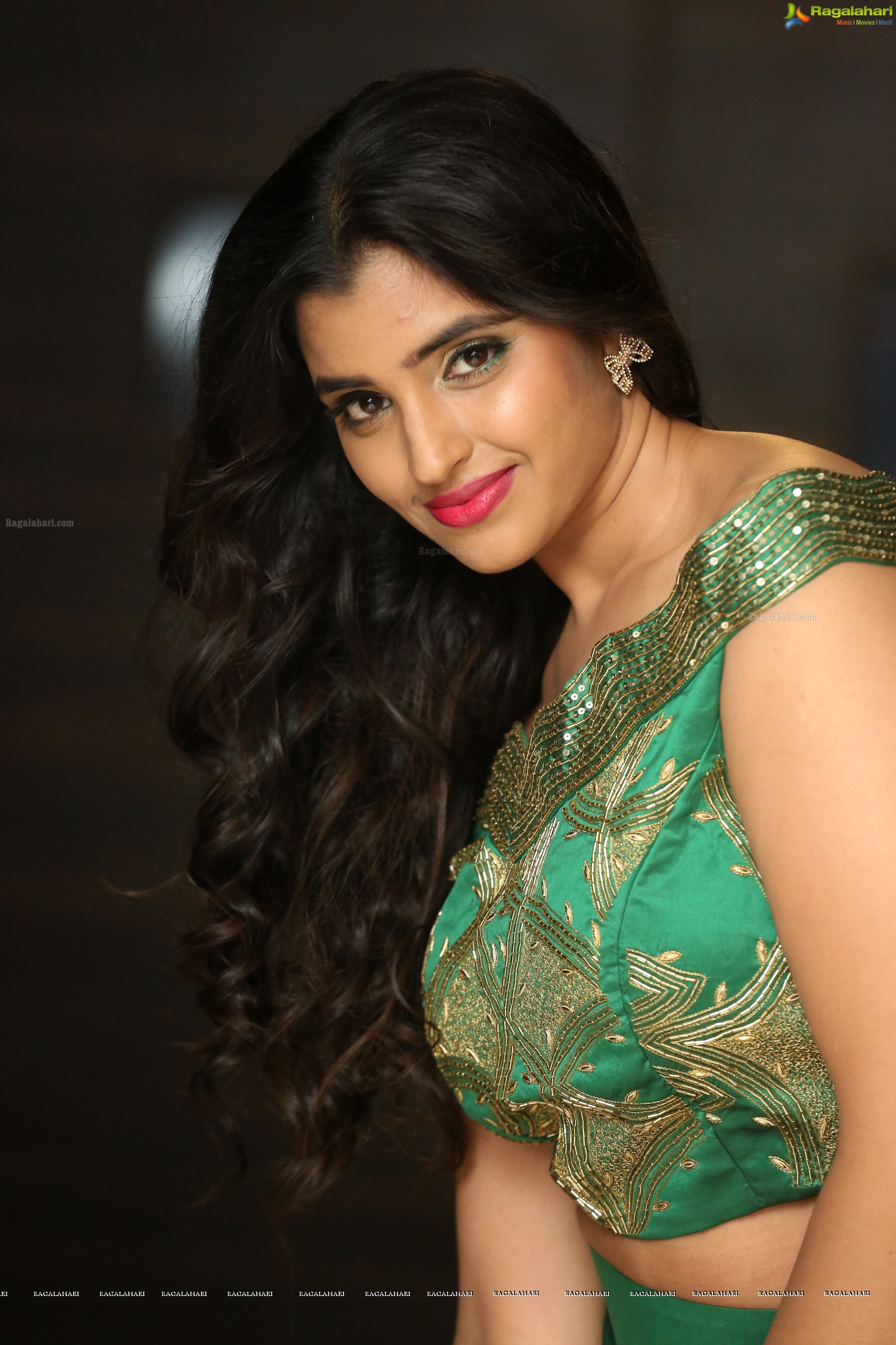 Shyamala at Rajdoot Pre-Release - HD Gallery