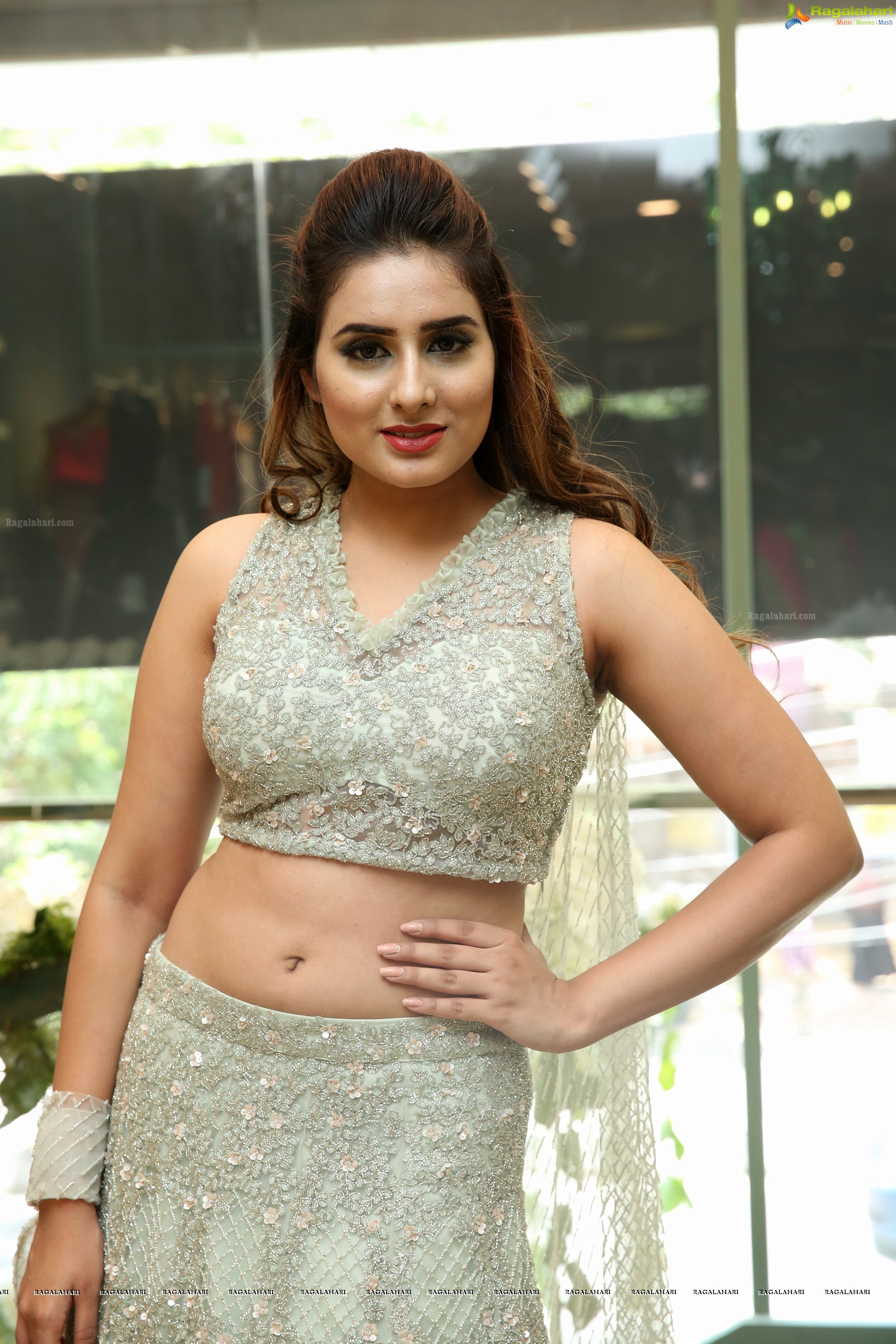 Nikitha Chaturvedi @ Kkashi Fashion House Launch - HD Gallery