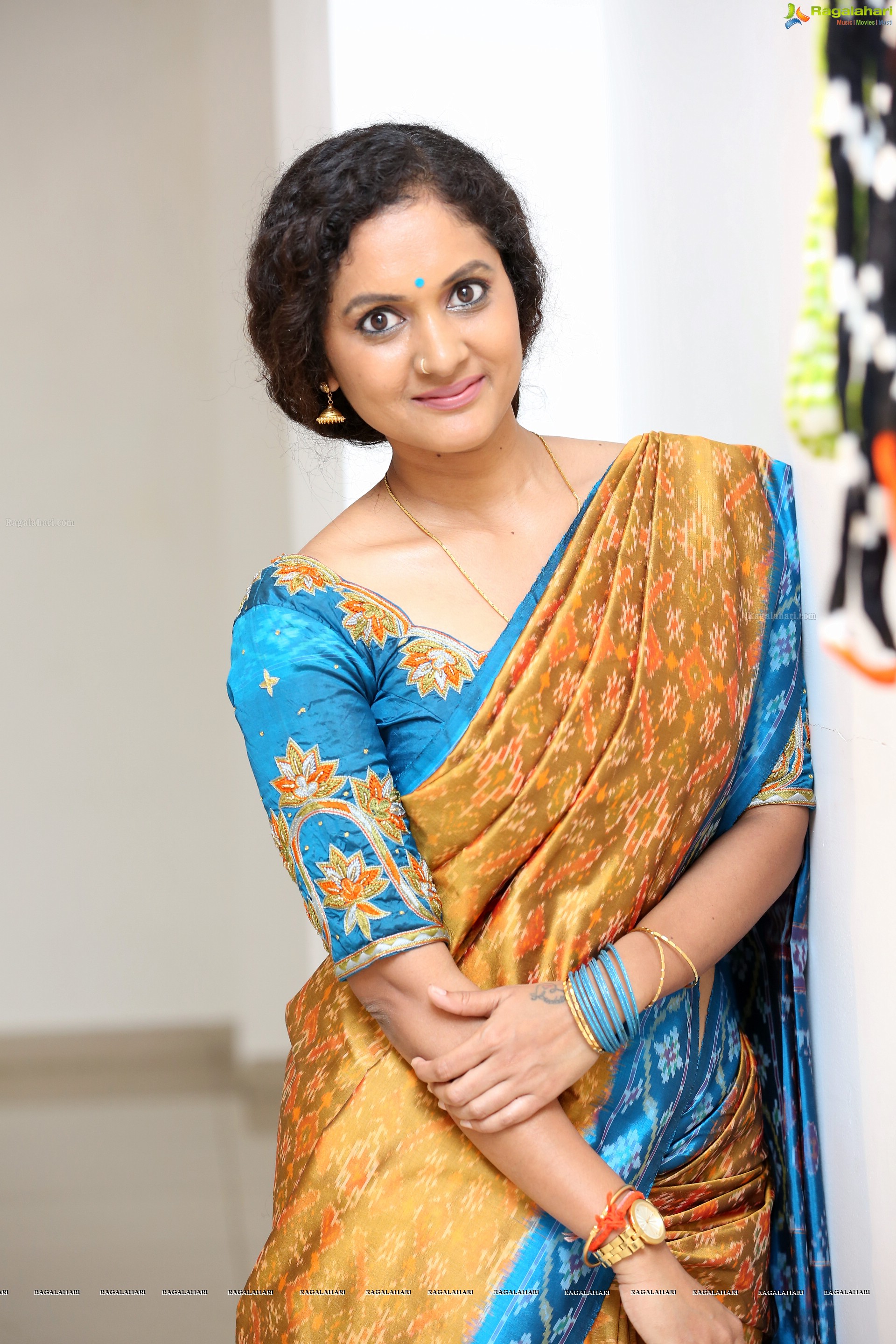 Nivita Manoj @ Mallesham Pre-Release Event at The Art Show - HD Gallery