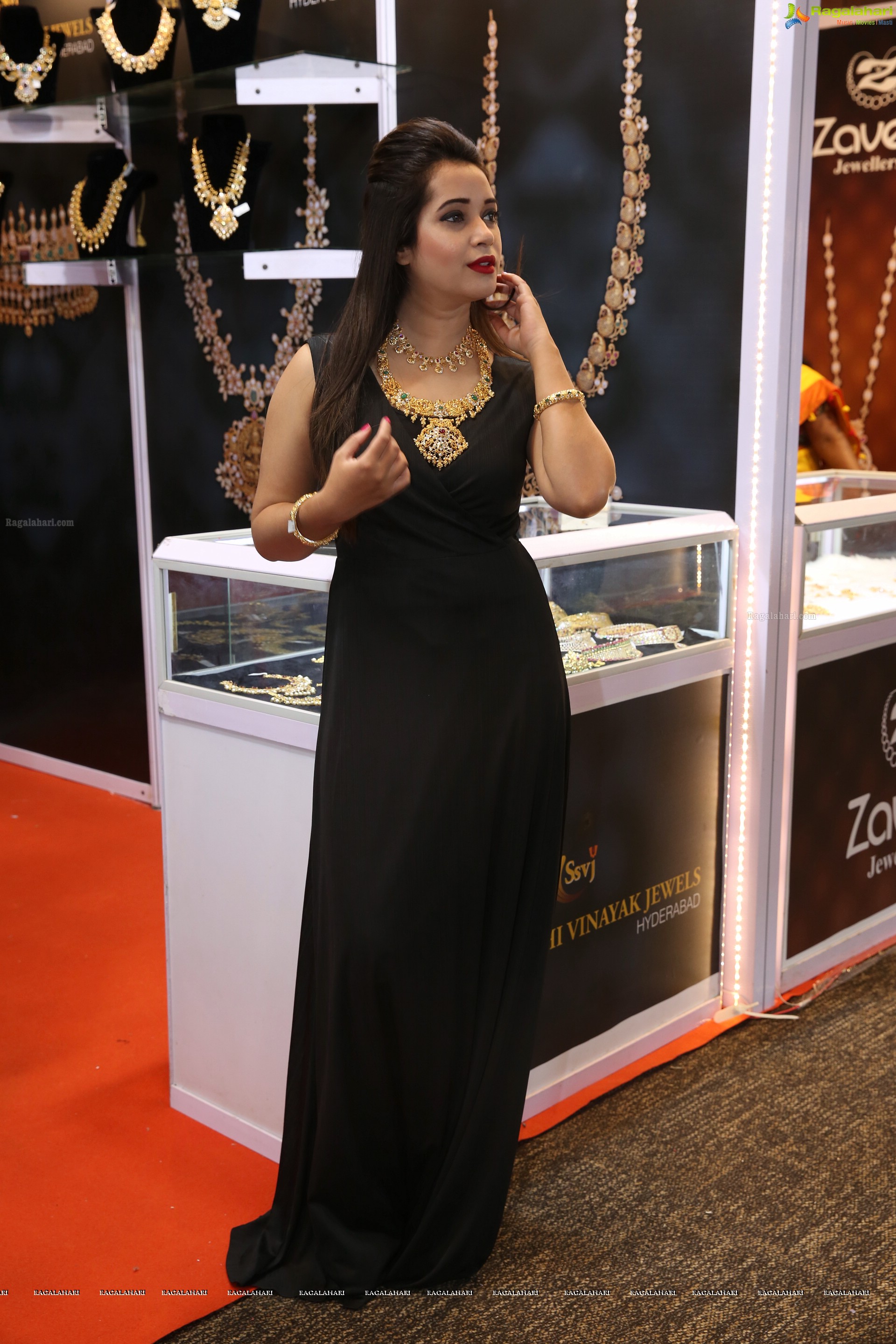 Rehana Parbin @ Hyderabad Jewellery, Pearl & Gem Fair  - HD Gallery