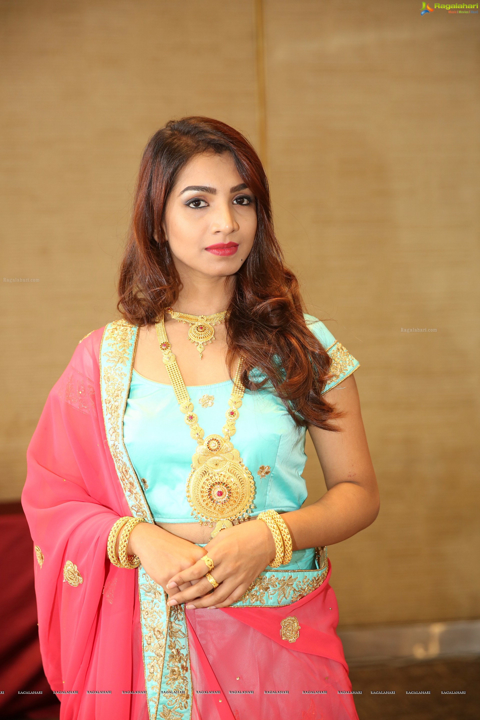 Sandhya Aaradhana @ Hyderabad Jewellery, Pearl & Gem Fair  - HD Gallery