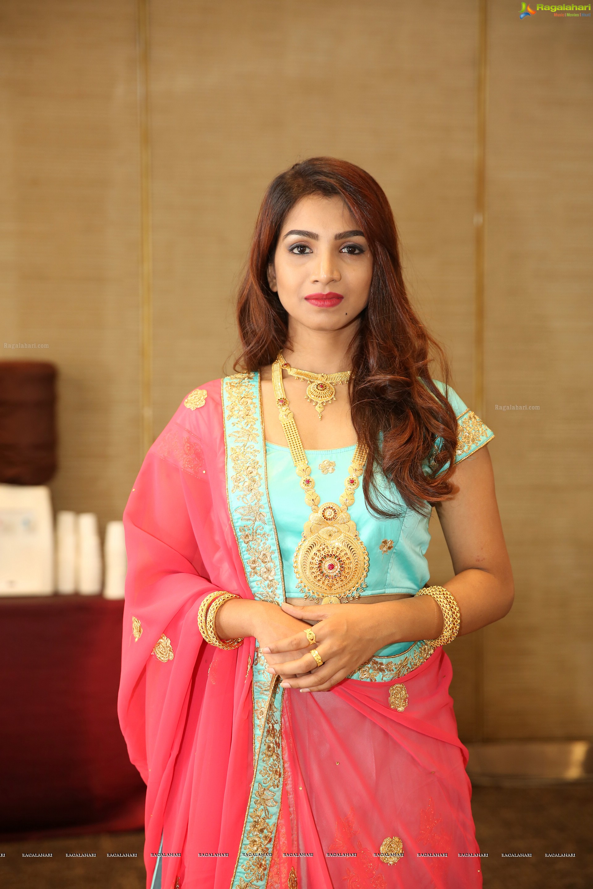 Sandhya Aaradhana @ Hyderabad Jewellery, Pearl & Gem Fair  - HD Gallery