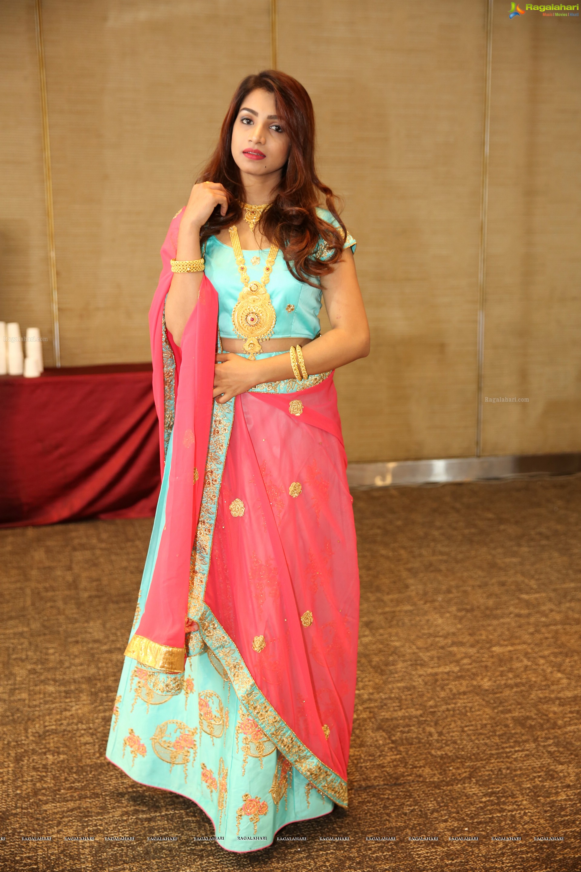 Sandhya Aaradhana @ Hyderabad Jewellery, Pearl & Gem Fair  - HD Gallery