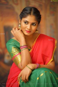 Shruti Reddy 