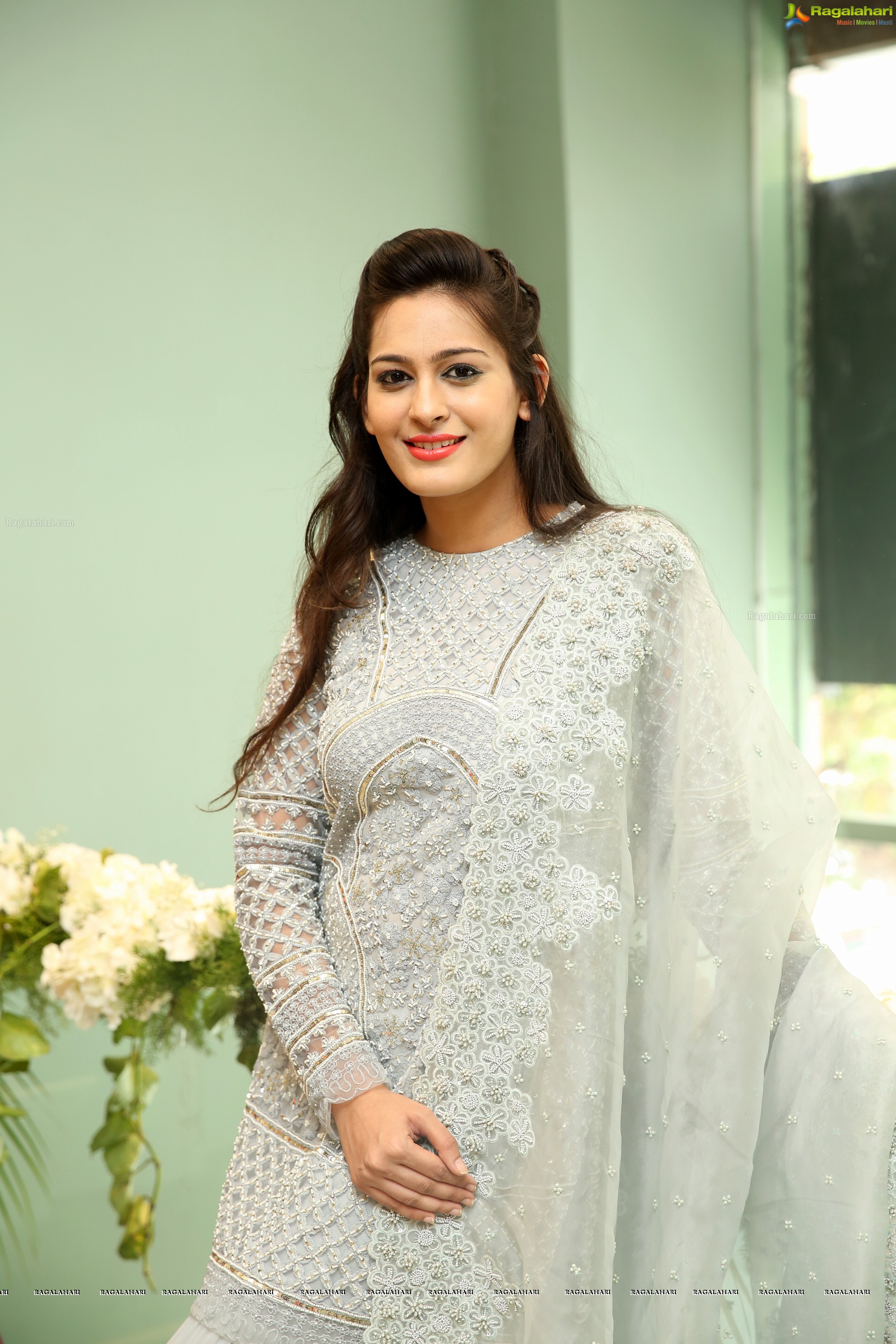 Swetha @ Kkashi Fashion House Launch - HD Gallery