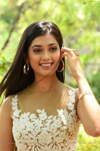 Digangana Suryavanshi