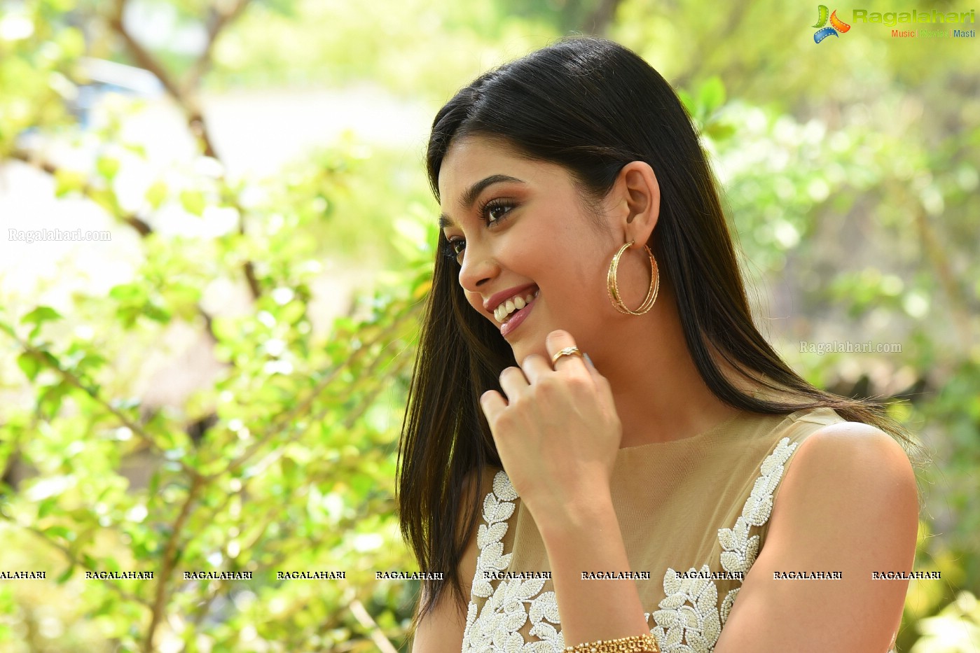 Digangana Suryavanshi (Posters) @ Hippi Movie Interview