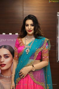 Diksha Panth @ Malabar Gold & Diamonds Jewellery Show