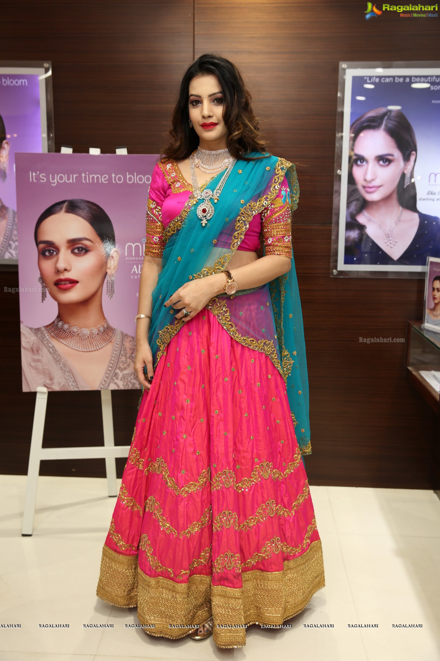 Diksha Panth @ Malabar Gold & Diamonds Jewellery Show Artistry