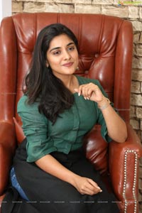 Nivetha Thomas talks about Brochevarevarura