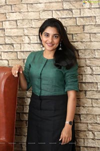 Nivetha Thomas talks about Brochevarevarura