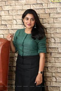 Nivetha Thomas talks about Brochevarevarura